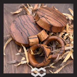 Zebrano - plug